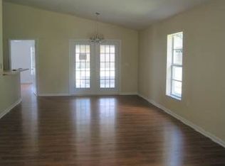 212 7th St NE, Fort Meade, FL 33841