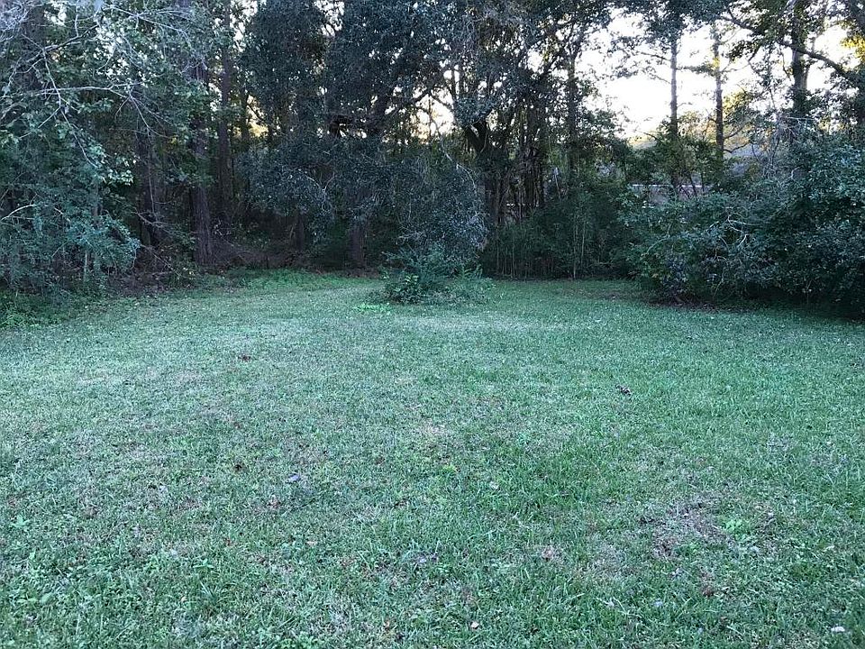 2nd image of 2018 River Rd