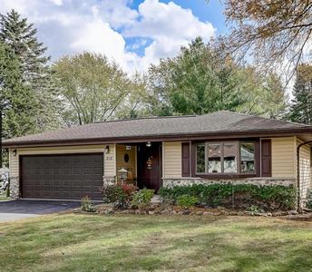 219 Park AVENUE, Eagle, WI, 53119