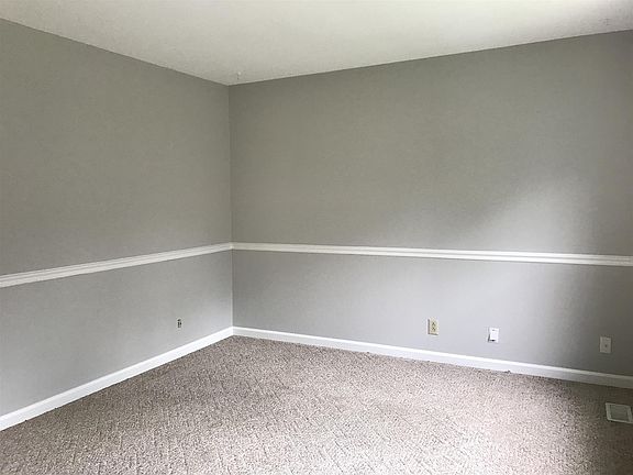 3rd image of 513 Aspen Dr