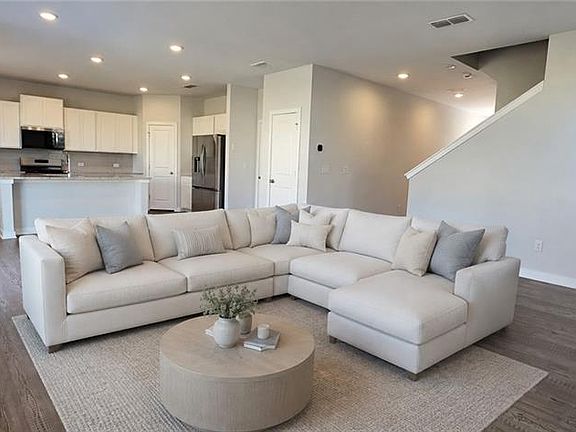 5th image of 2452 Brown Dove Way