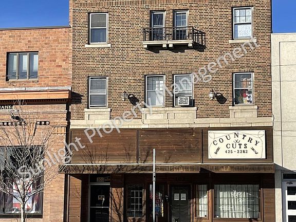 2nd image of 103 E Main St Unit C