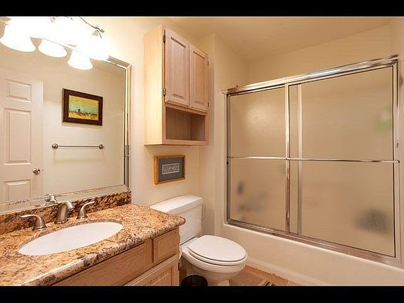 5th image of 5611 Laguna Cir S