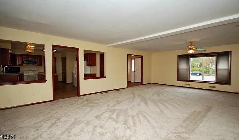 6 Heather Ln — Photo 3