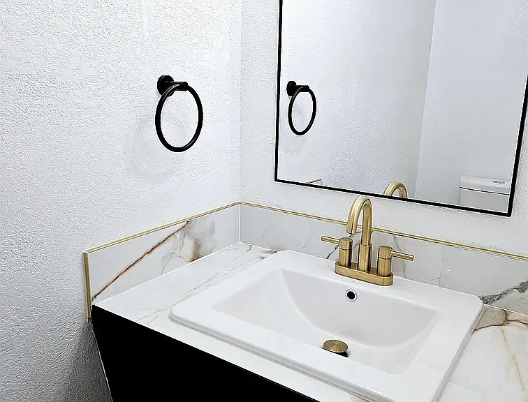 1801 Chickasaw Dr — Photo 4