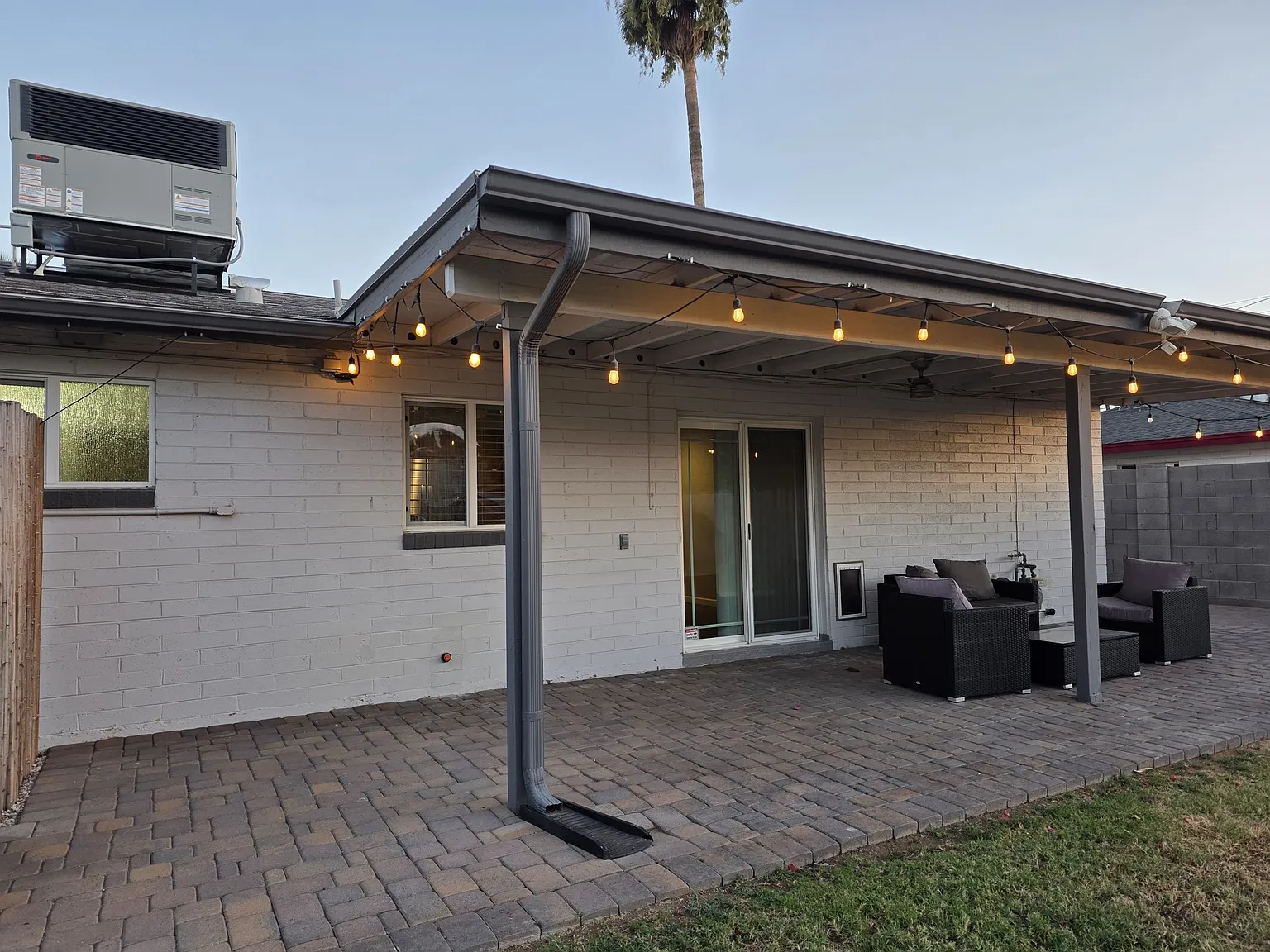 3 bed, 1193 sqft, $3,000 — Photo 3