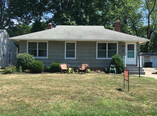 341 Glen Park Dr, Bay Village, OH 44140