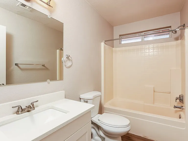 9009 E Kinross Dr — Photo 15