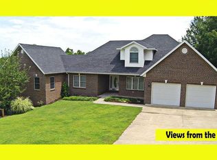 1324 Weather View Dr, Holts Summit, MO 65043