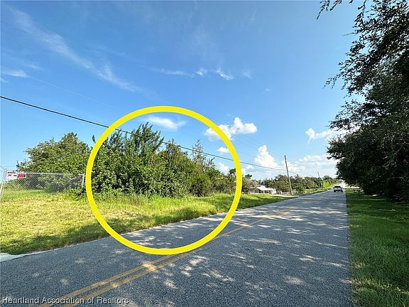 2nd image of 311 Highlands Blvd