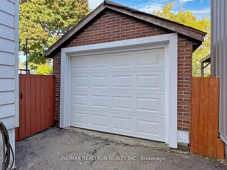 14 Myrtle Ave — Photo 36