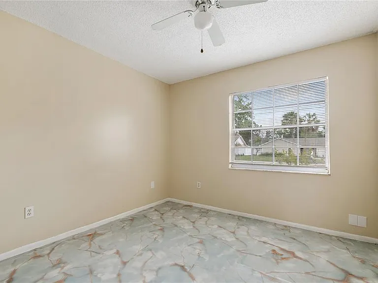 8517 Renald Blvd — Photo 12