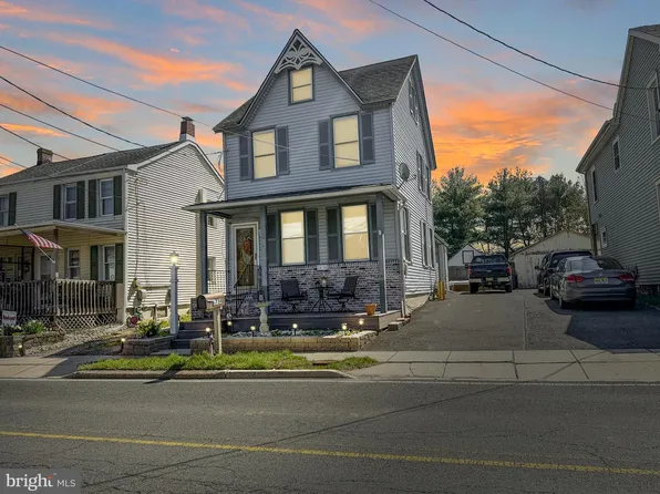 24734 E Main St, Columbus, NJ 08022