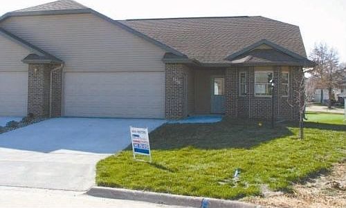 1st image of 503 Edgebrook Ct
