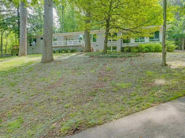 1106 Chickering Park Dr, Nashville, TN 37215