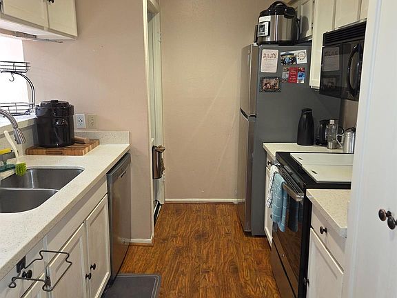 4th image of 2277 S Kirkwood Rd APT 902