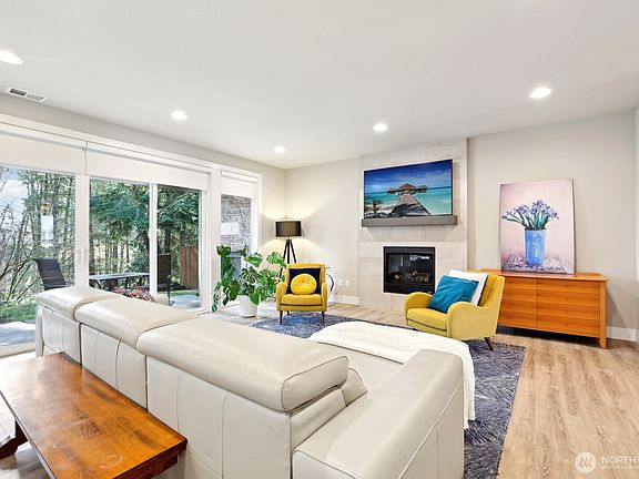 4th image of 12936 83rd Avenue Ct E