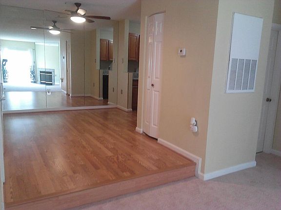 5th image of 271 S Pickett St #62