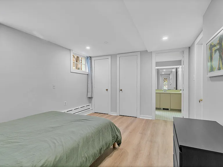 2940 Bellevue Ter NW — Photo 8