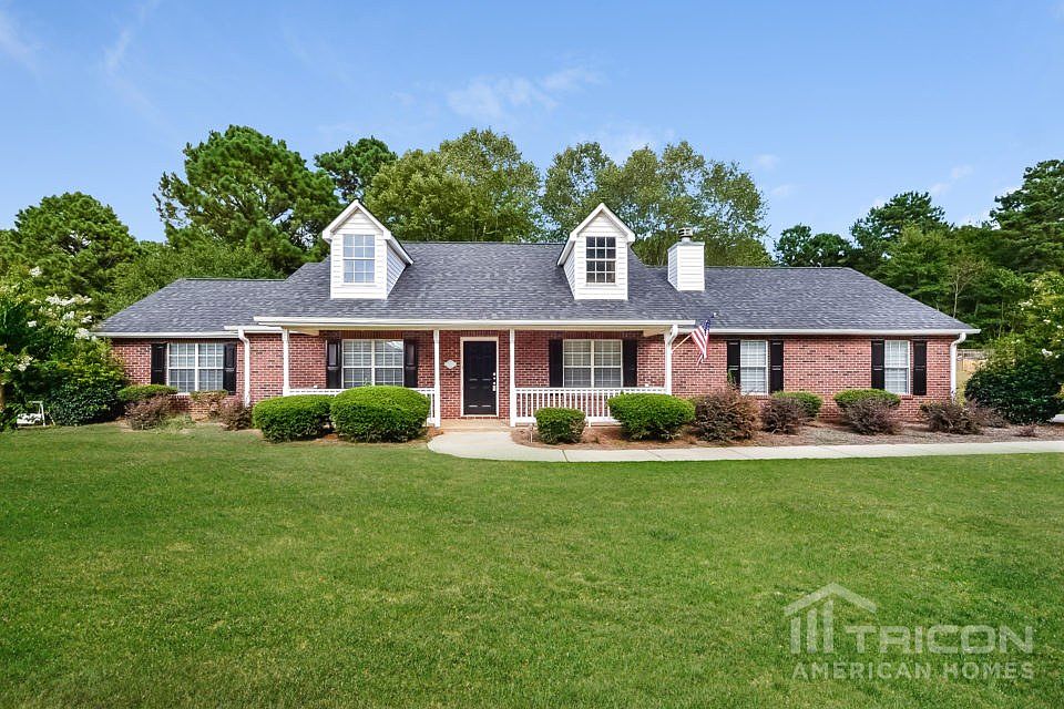 1st image of 102 Old Stonewall Dr