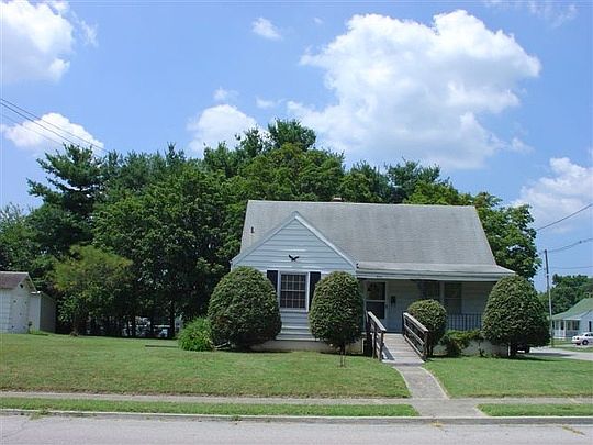 2nd image of 901 Florida St