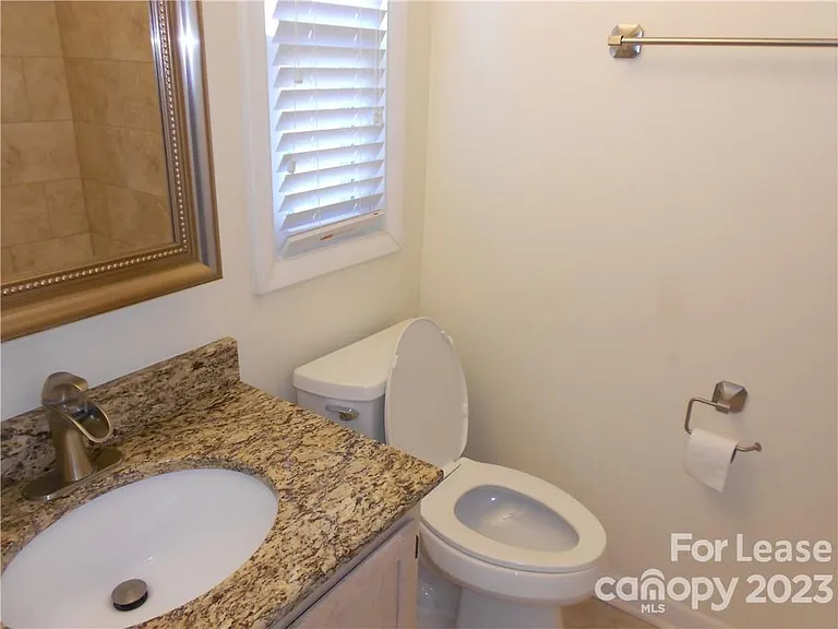 2545 Dilworth Heights Ln — Photo 15