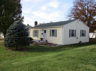 1818 Schuyler St, Peru, IL 61354