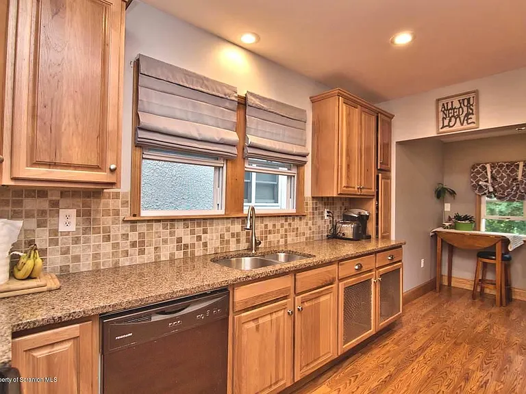 2333 Adams Ave — Photo 30