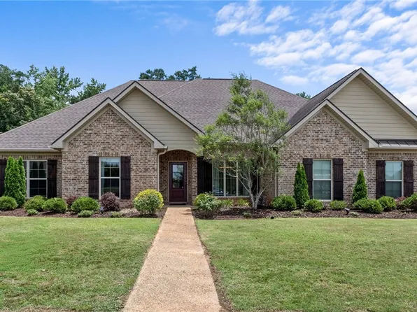 11218 Persinger Cir, Northport, AL 35475