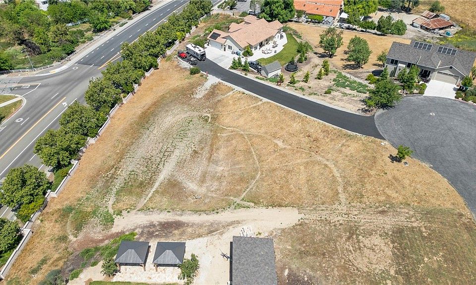 1st image of 1225 Kapareil Ln #2