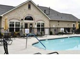 825 Ledgestone Ct, Tega Cay, SC 29708