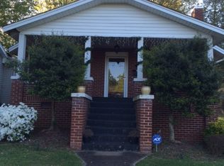 850 4th Street Dr NW, Hickory, NC 28601