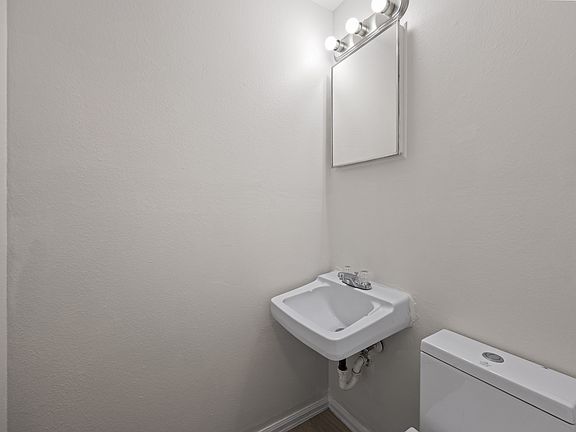 3rd image of 2851 Eliot Cir APT 6