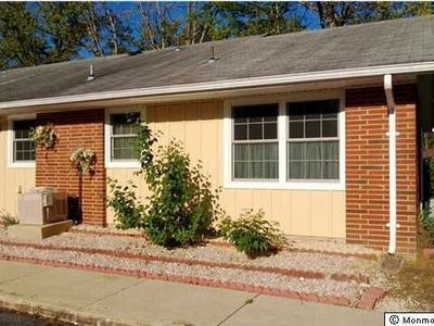 53A Cambridge Ct, Lakewood, NJ, 08701