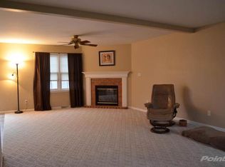 132 Laurie Ln, Lititz, PA 17543