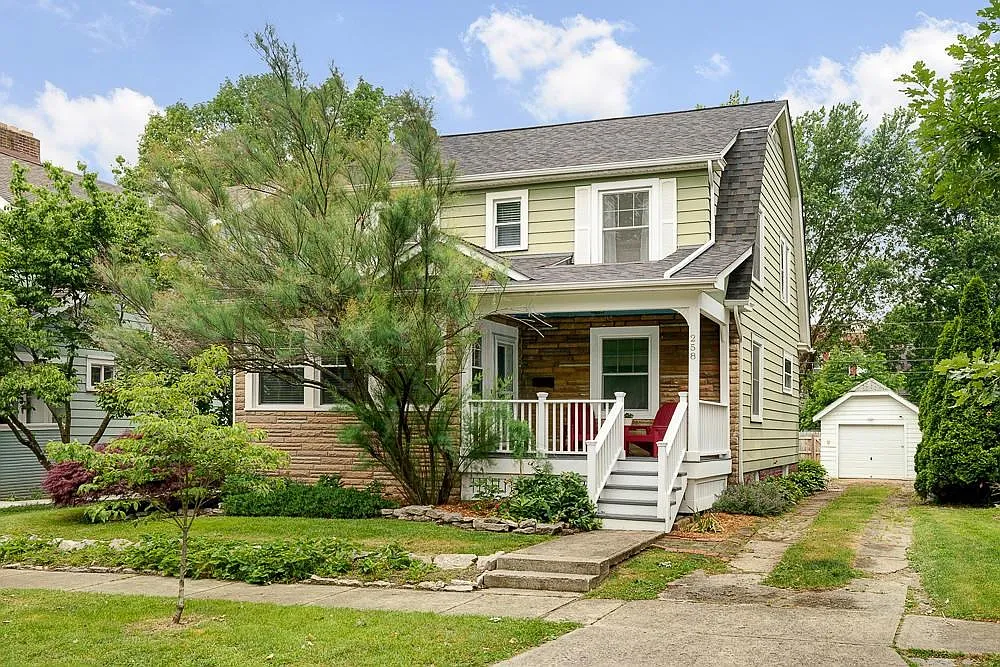 258 E Tulane Rd photo 1