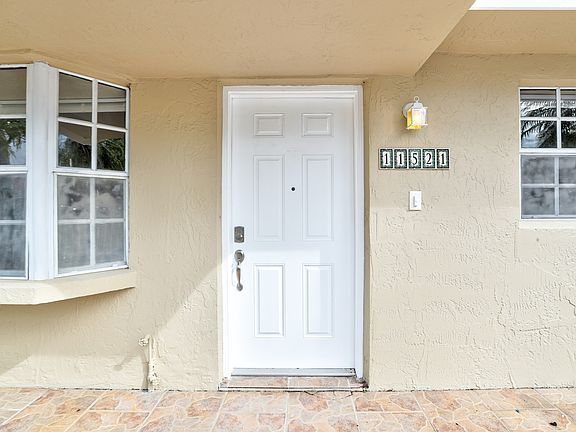 3rd image of 11521 NW 88th Ave