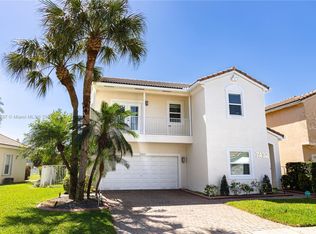 7432 NW 23rd St, Pembroke Pines, FL 33024