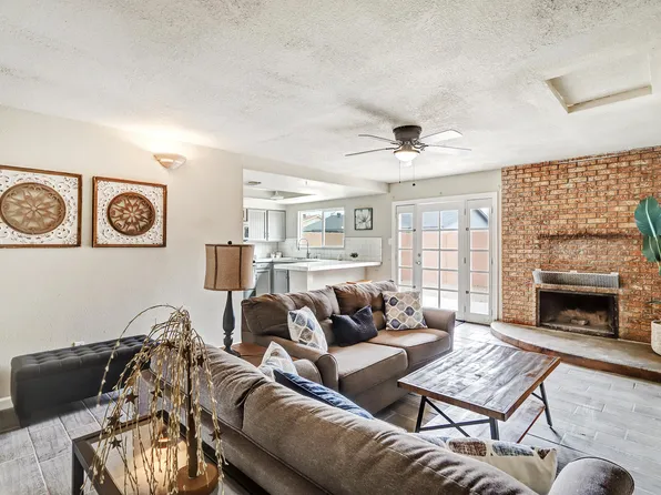804 Landmark St NW, Albuquerque, NM 87121