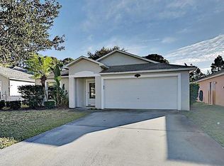 521 Creston Ct, Melbourne, FL 32901
