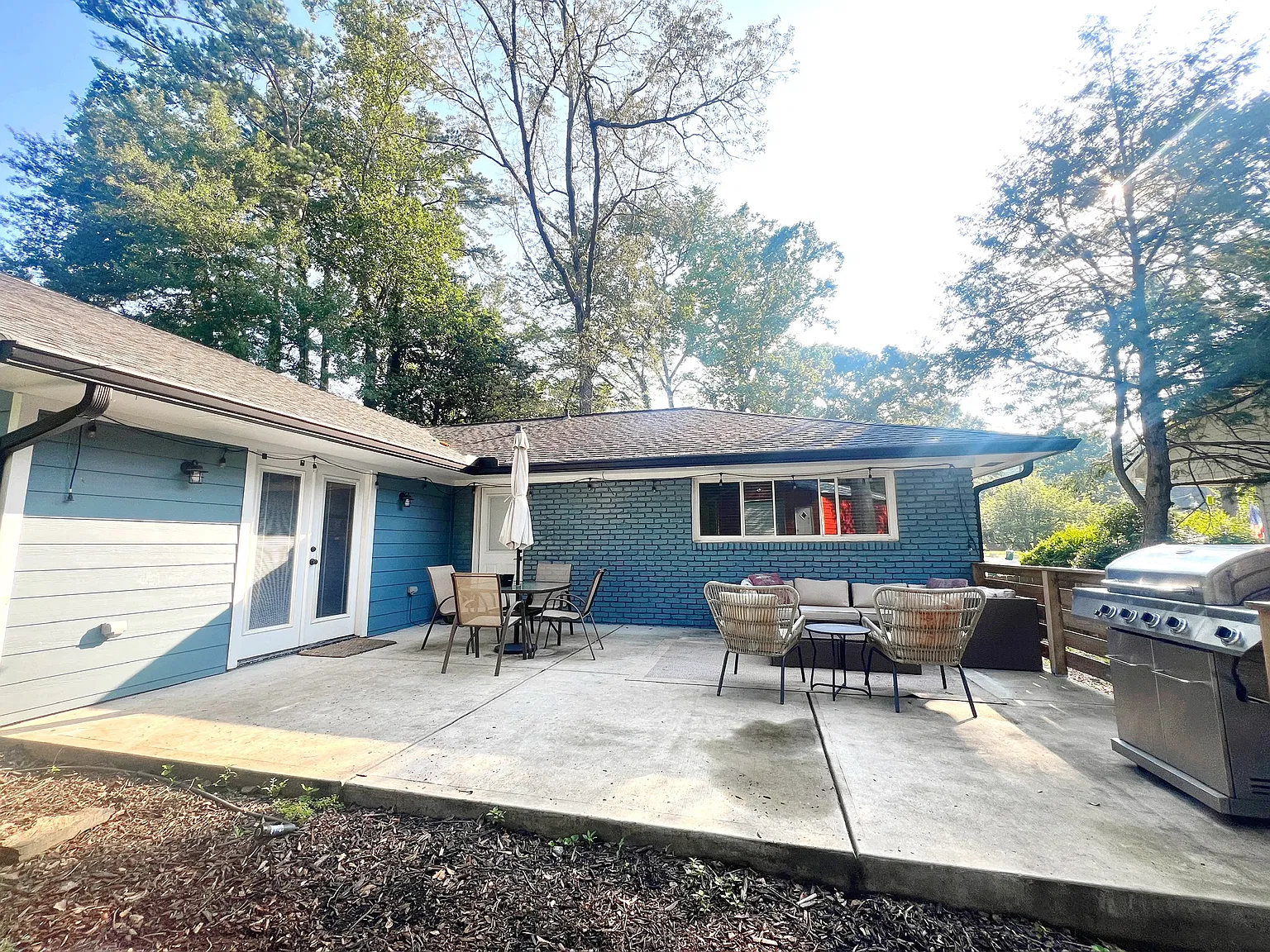 4 bed, 2470 sqft, $3,500 — Photo 4