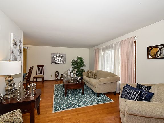 4th image of 5069 W Joleno Ln