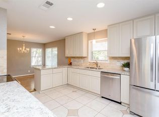 6614 Roos Rd, Houston, TX 77074