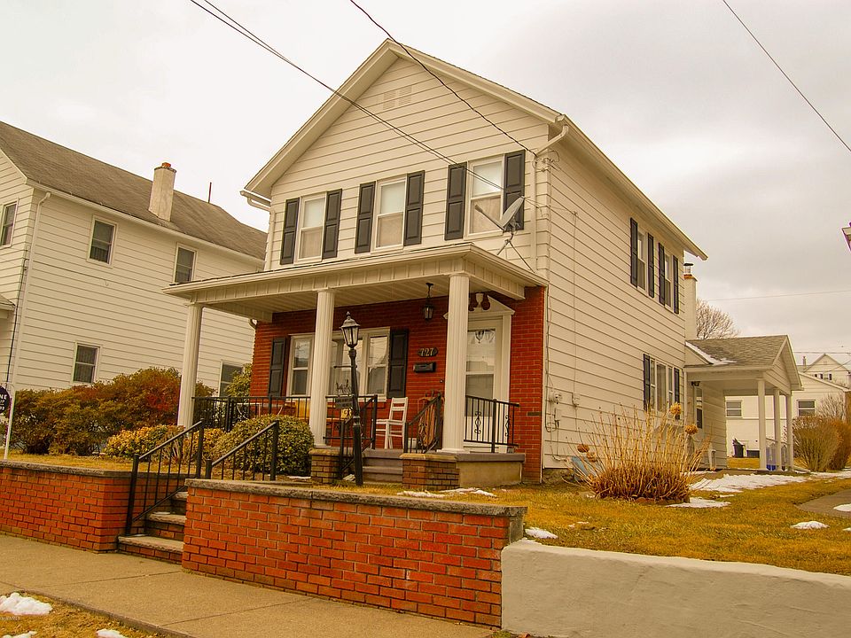 2nd image of 727 Lincoln St #L-35