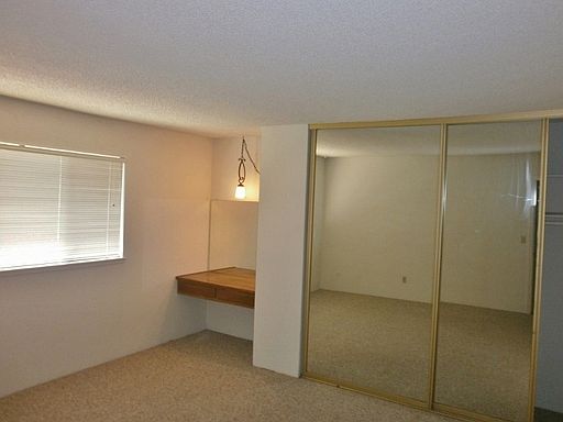 3rd image of 8150 Sunrise East Way