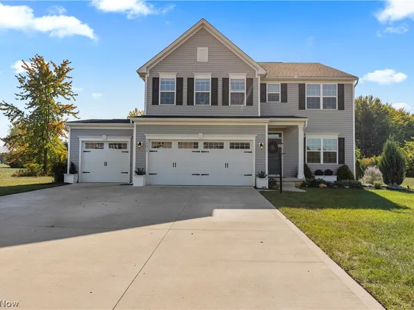 36675 Gladstone Mill Dr, North Ridgeville, OH 44039