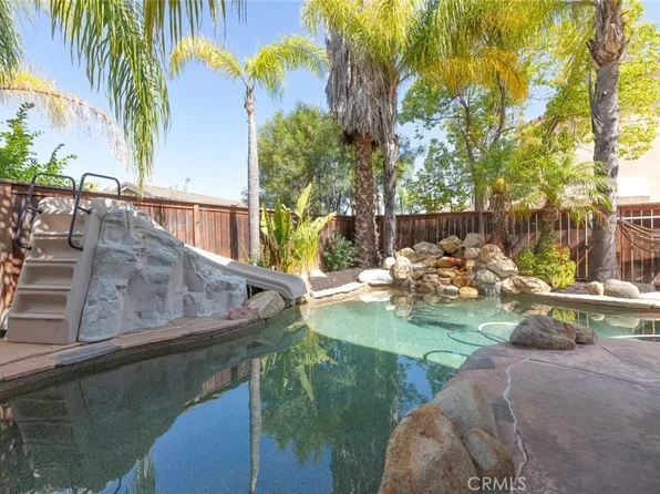 26369 Palisades Dr, Murrieta, CA 92563
