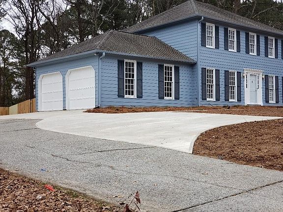 4th image of 4074 Rivermeade Dr