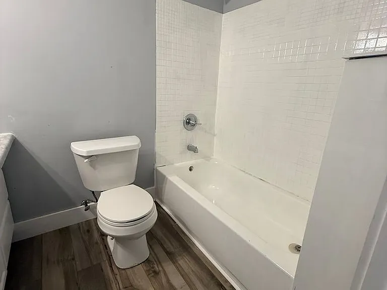 2809 Columbia Ave — Photo 19