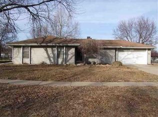 5232 SW 12th St, Topeka, KS 66604